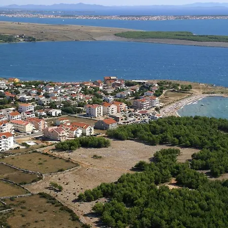 12169a * Povljana
